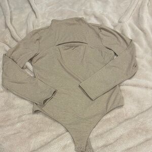 Express Taupe Long Sleeve Bodysuit
